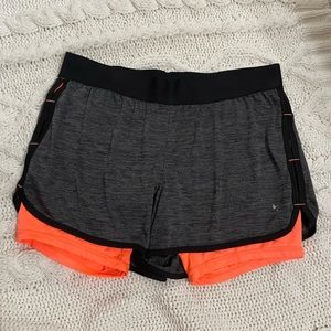 Danskin Now Running Shorts Size Small